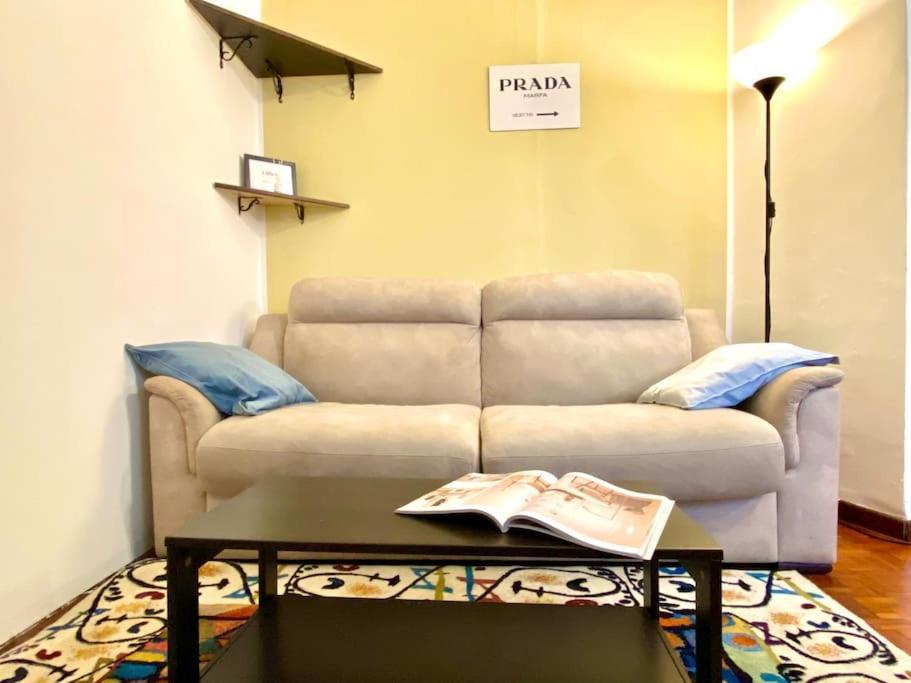 • Cozy House • 10 Min Rho Fiera Apartment มิลาน ภายนอก รูปภาพ